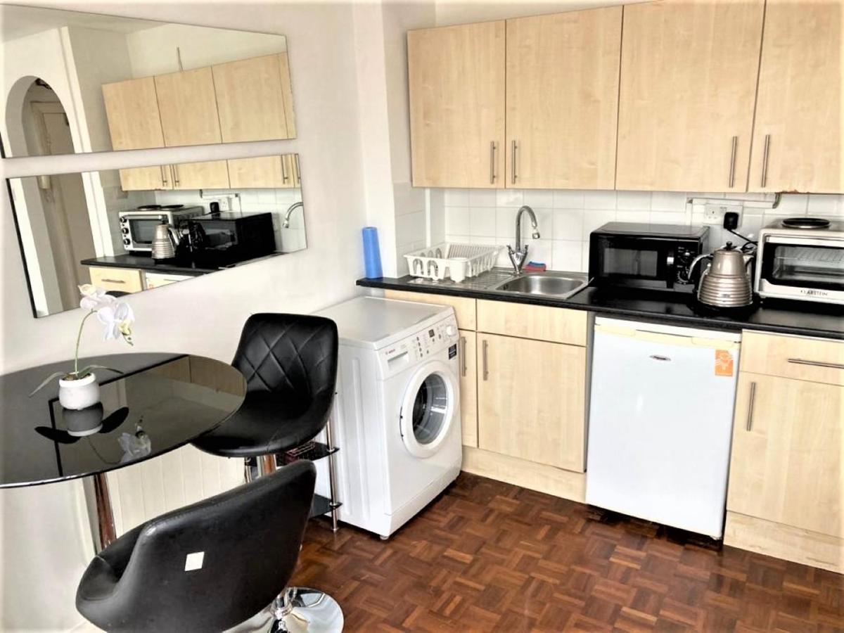 Bright & Modern Flat In Paddington - Zone 1
